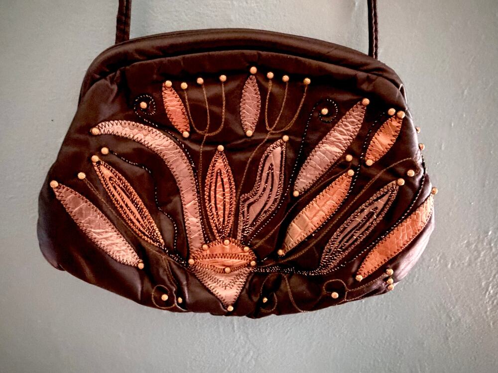 Vintage 80s Art Deco Metallic Embroidered Leather Crossbody Evening Bag Pouch